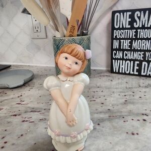 Lenox Handcrafted Ceramic Base